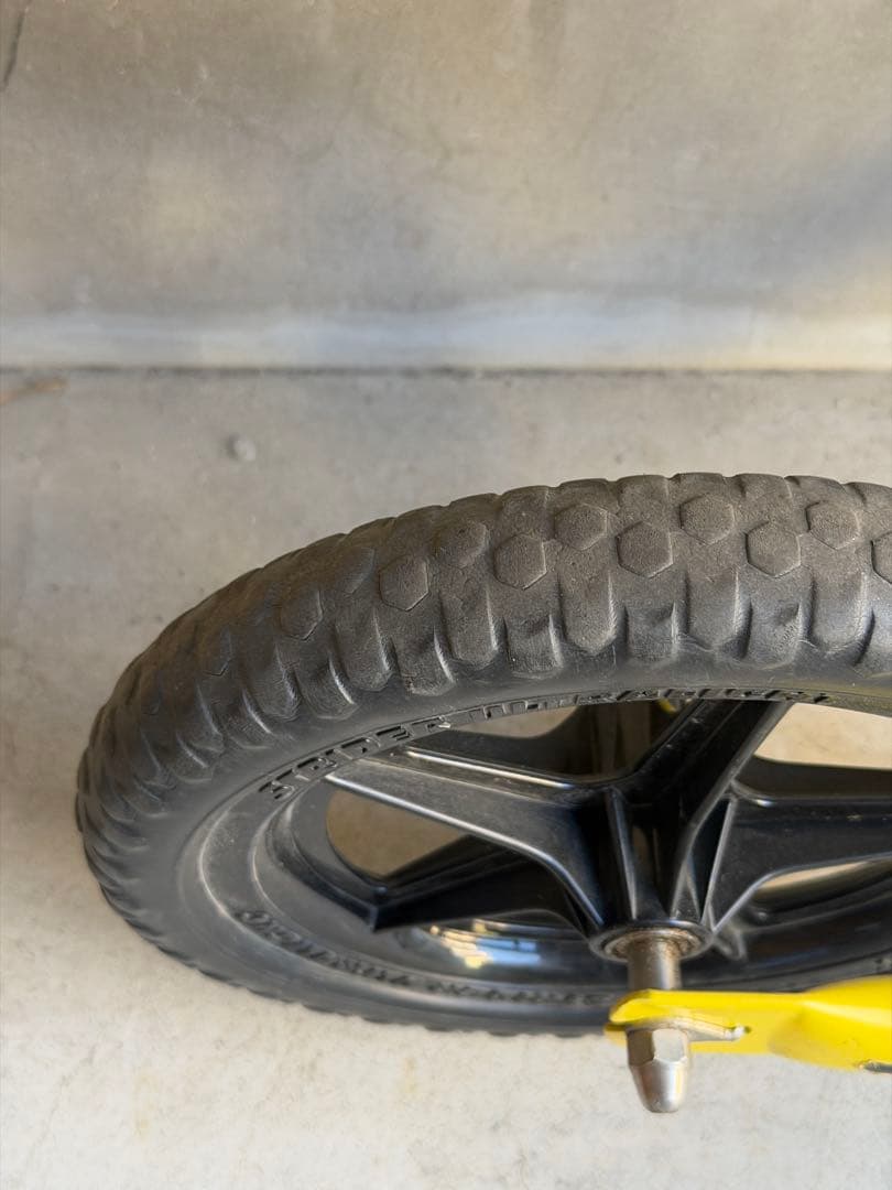 STRIDER バランスバイク イエロー12インチ SPORT 日本正規品
