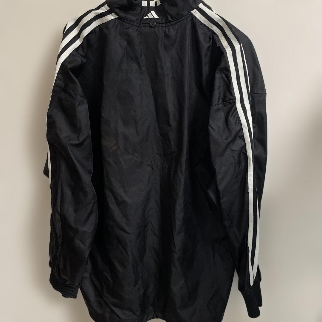 adidas（アディダス）ヴィンテージ感漂うナイロンセットアップ上下セット