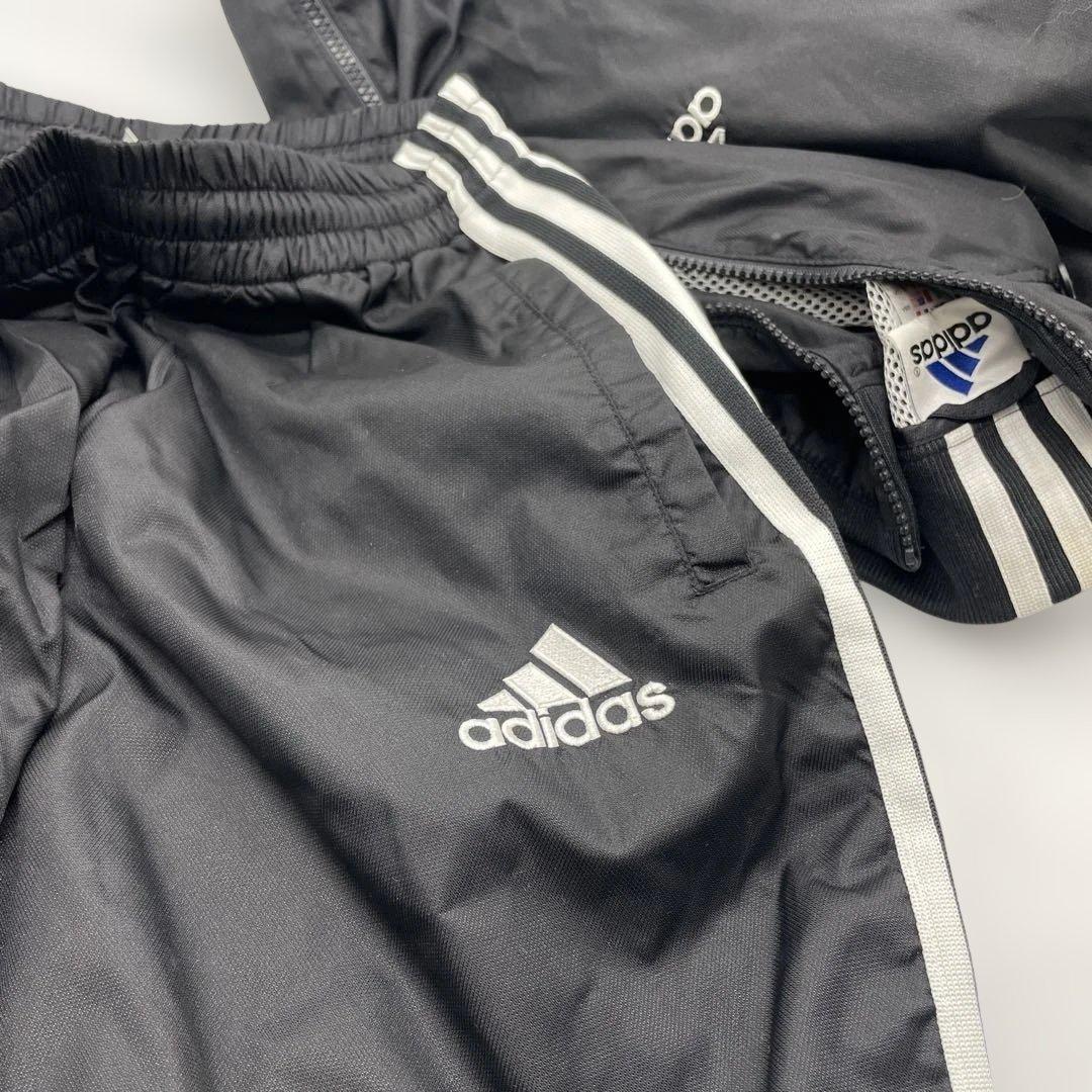 adidas（アディダス）ヴィンテージ感漂うナイロンセットアップ上下セット