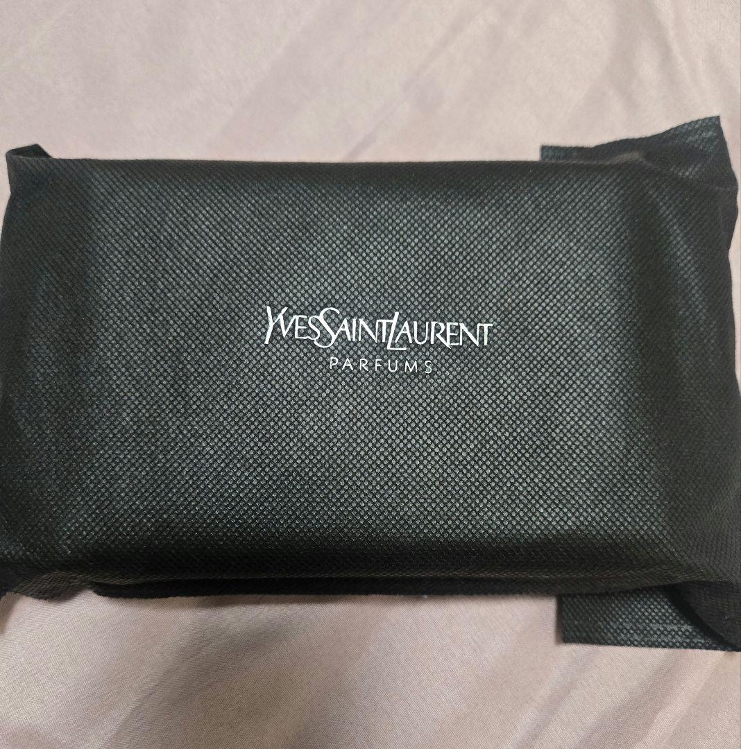 Yves Saint Laurent ノベルティ ショルダーバッグ ブラック