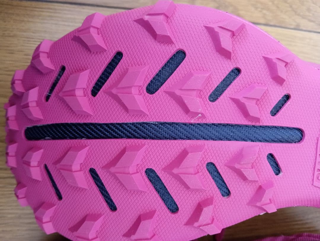 （未使用）Saucony エンドルフィンエッジ 26.0cm