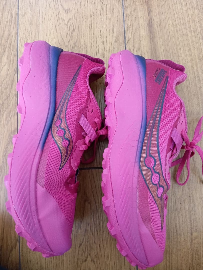 （未使用）Saucony エンドルフィンエッジ 26.0cm