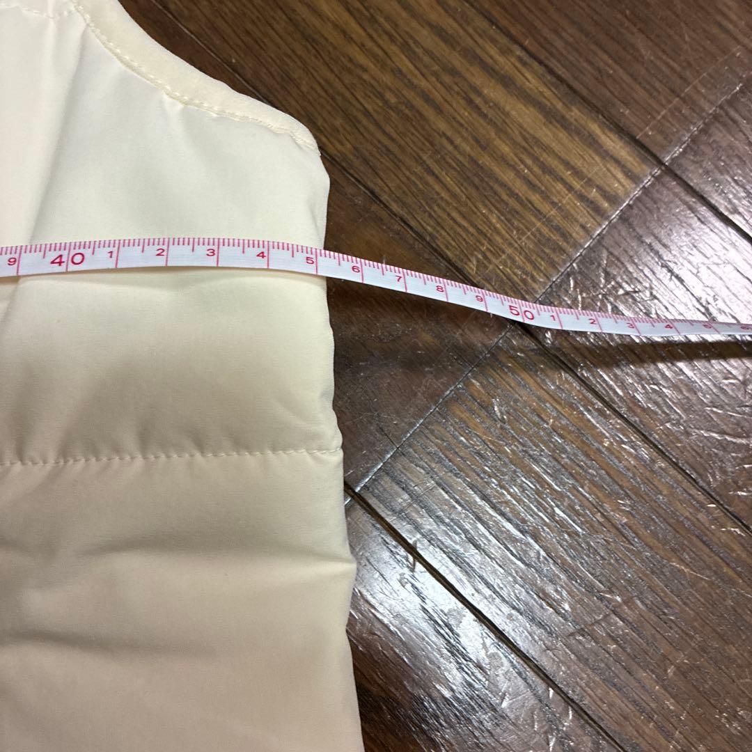 フィラ　FIRA レディーステニスウェア　ダウンベスト　新品未使用