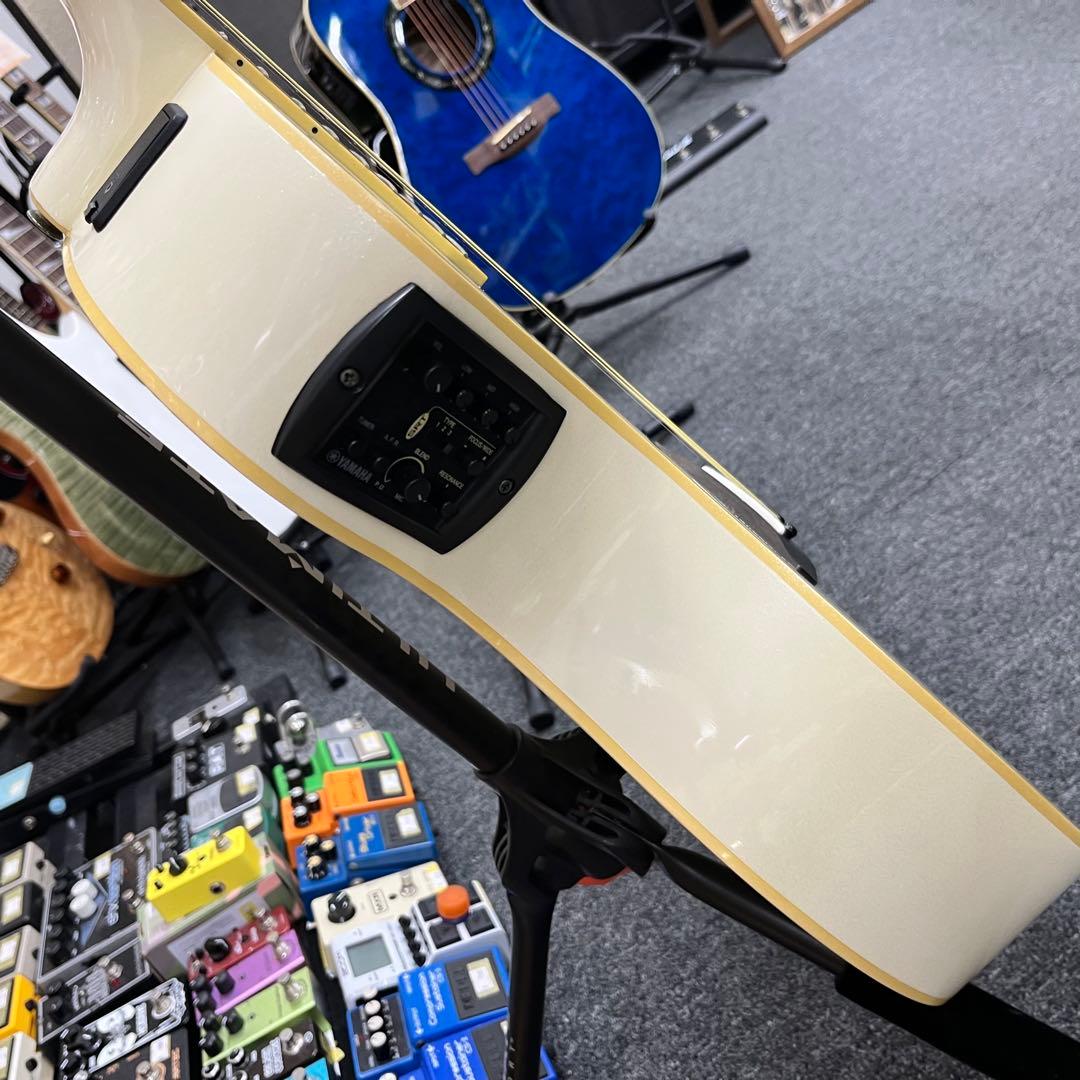 【11460】YAMAHA APX1000 PW ホワイト エレアコ