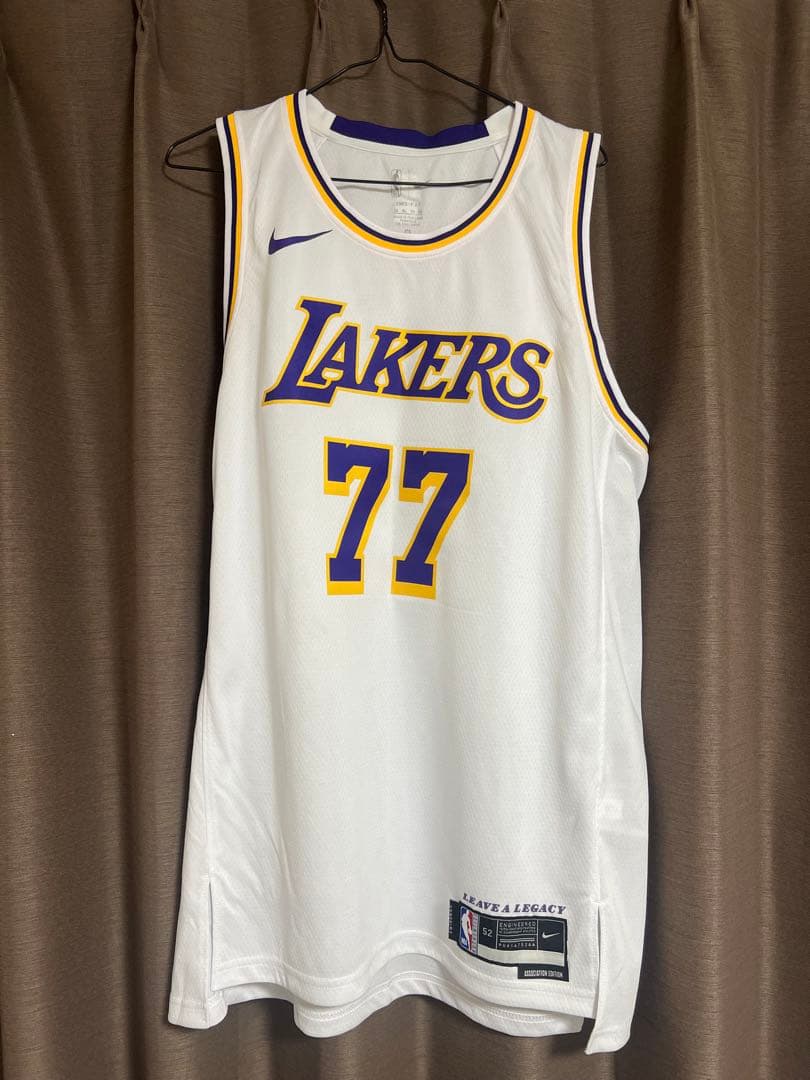 NBA Lakers LUKA DONČIĆ 77 レイカーズ　ジャージ XL