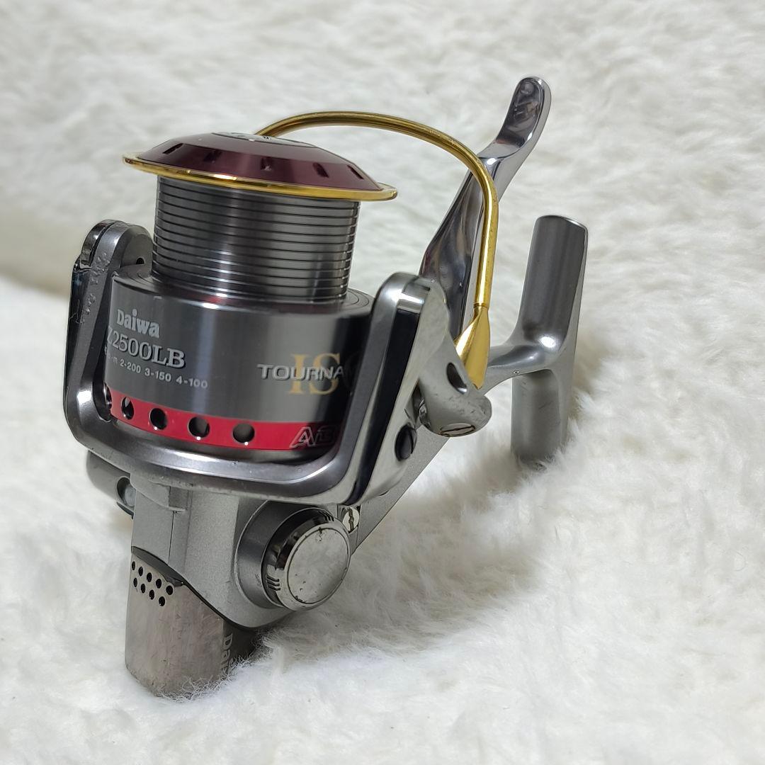 訳あり品 ダイワ トーナメントISO Z2500LB スピニングリール