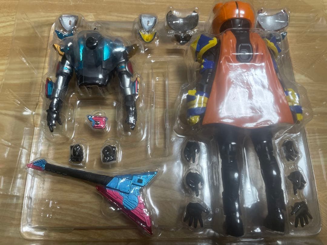 S.H.Figuarts 仮面ライダーパンクジャック モンスター ビートフォーム
