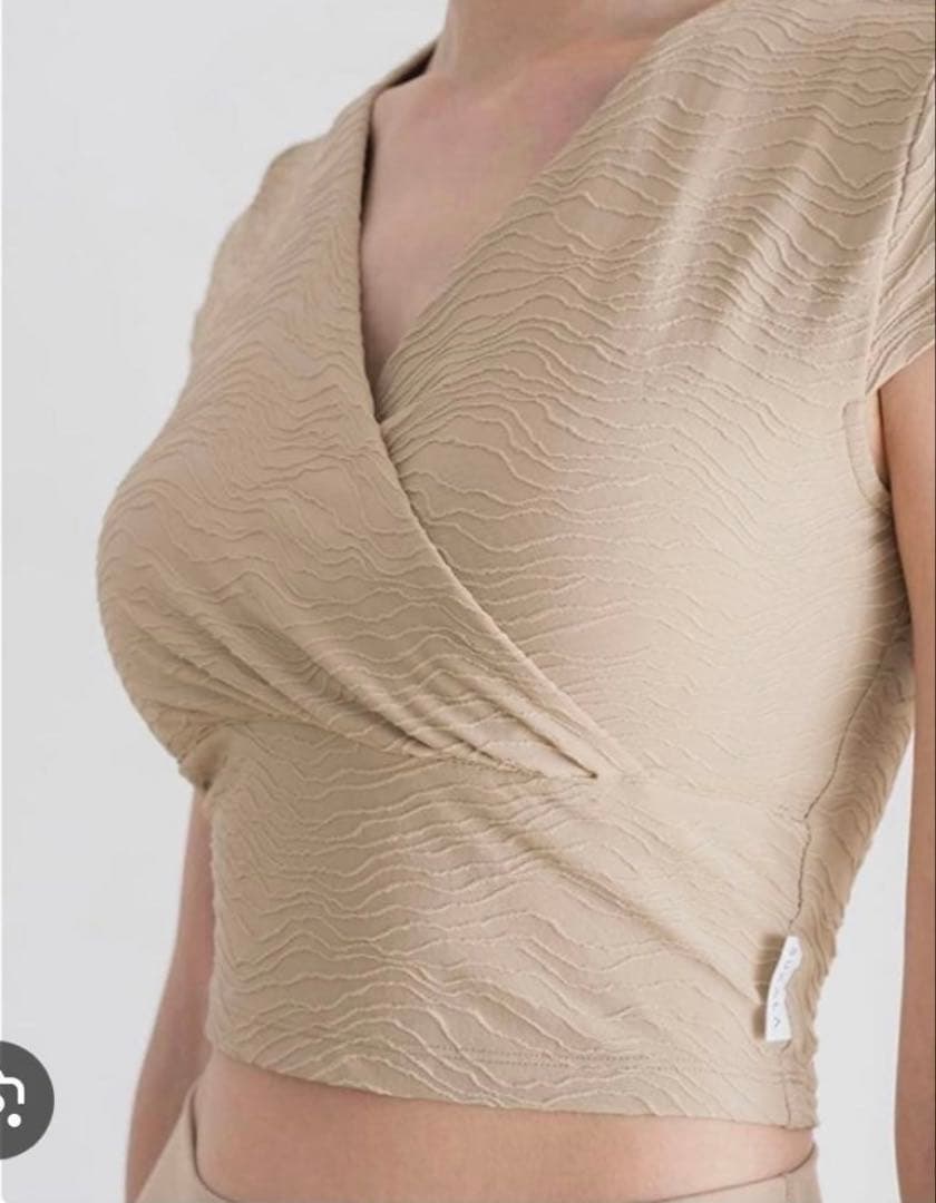 美品　SUKALA sukala スカーラ キャップスリーブトップス　S
