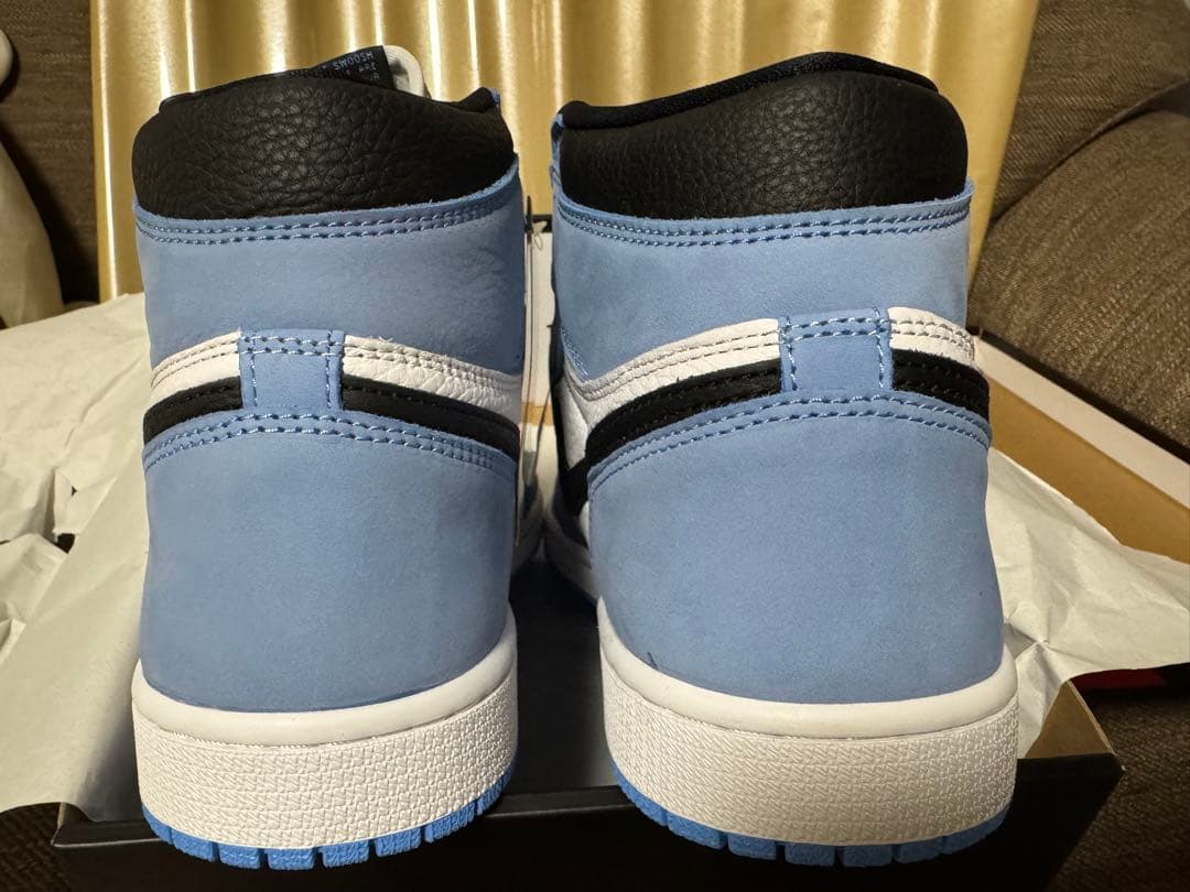 AIR JODAN 1 ユニバーシティブルー