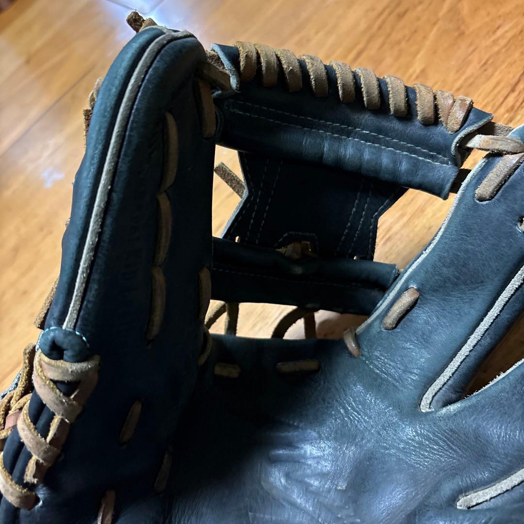 Mizuno 硬式グローブ 黒 レザー　限定モデル　内野手用