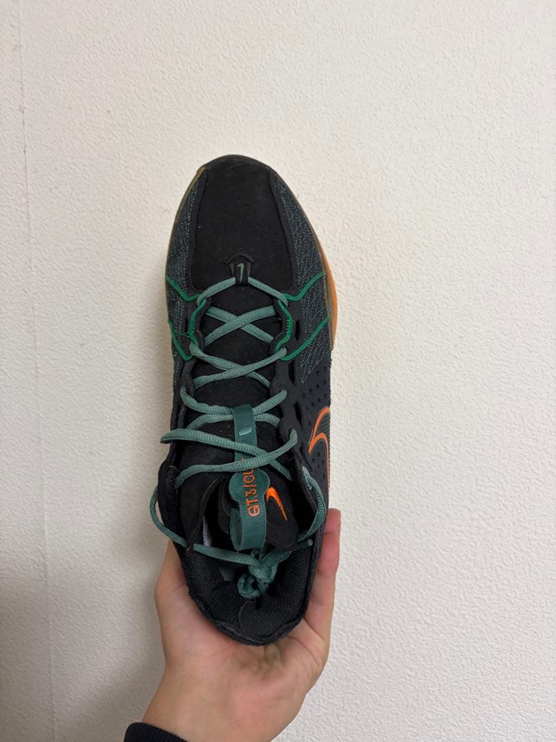 シューズ(男性用) NIKE GT CUT3