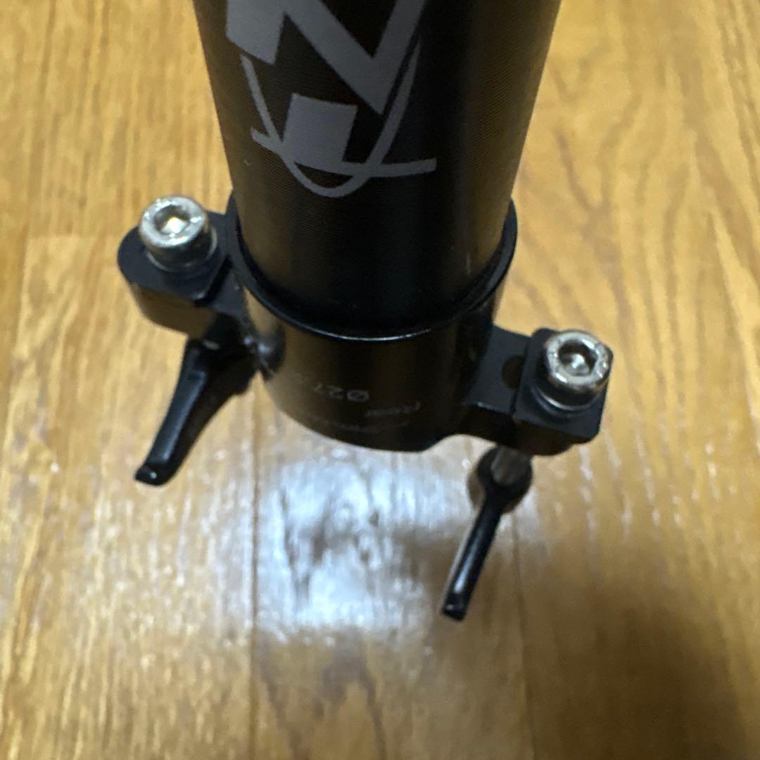 TNI 軽量アルミシートポスト　27.2mm