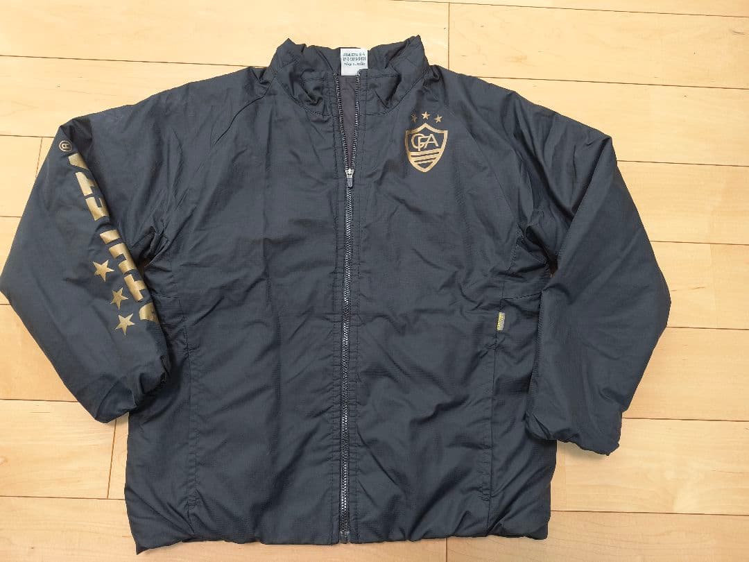 ATHLETA ブラックジャージ 上下セット　130cm
