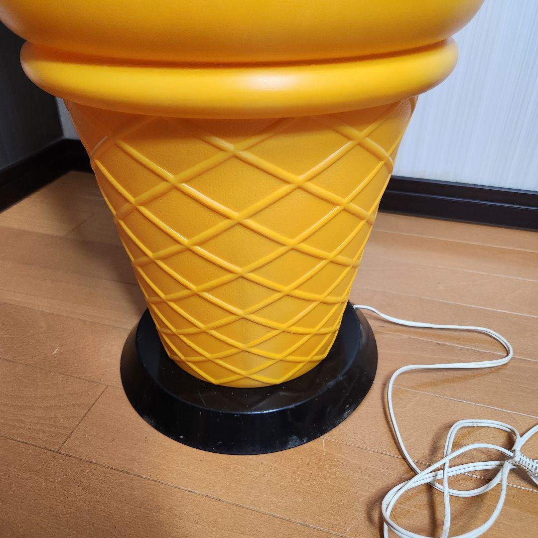 【美品】日世ソフトクリーム フロアースタンド 照明ライト付き