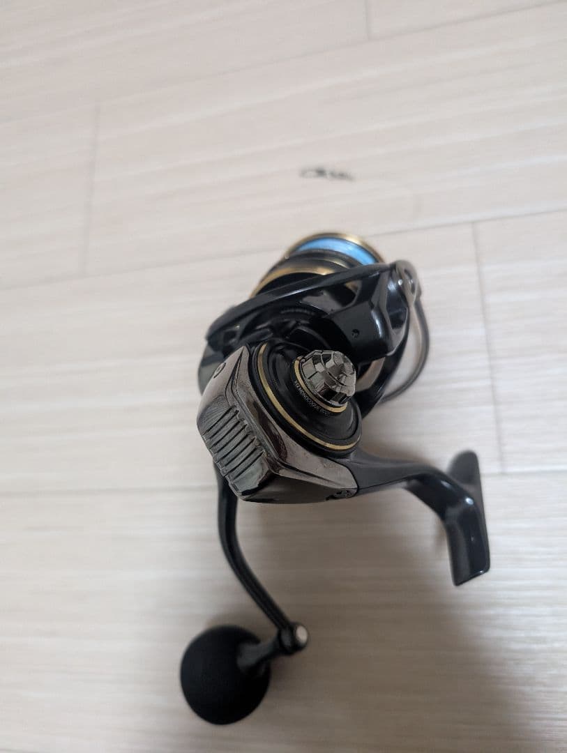 DAIWA 22CALDIA SW 5000H-XH スピニングリール