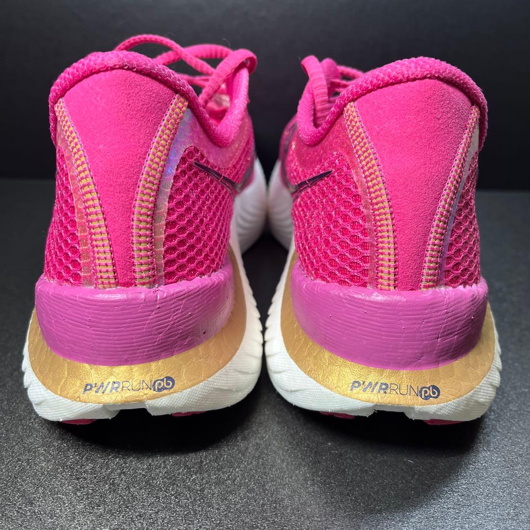 土日限定価格‼️【未使用28.0cm】SAUCONY エンドルフィンプロ3