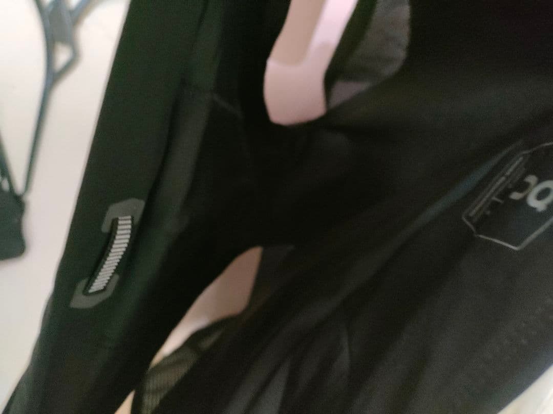 On オン　ハーフパンツ　インナーショーツ付き　ランニング