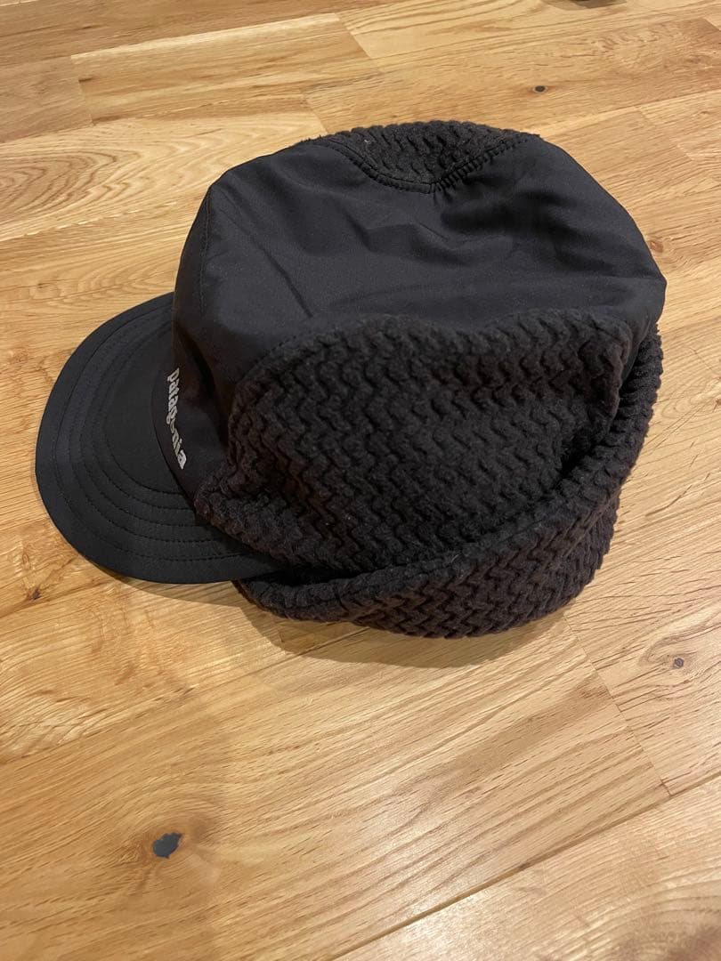 パタゴニア　ウィンターダックビル　ブラック　美品