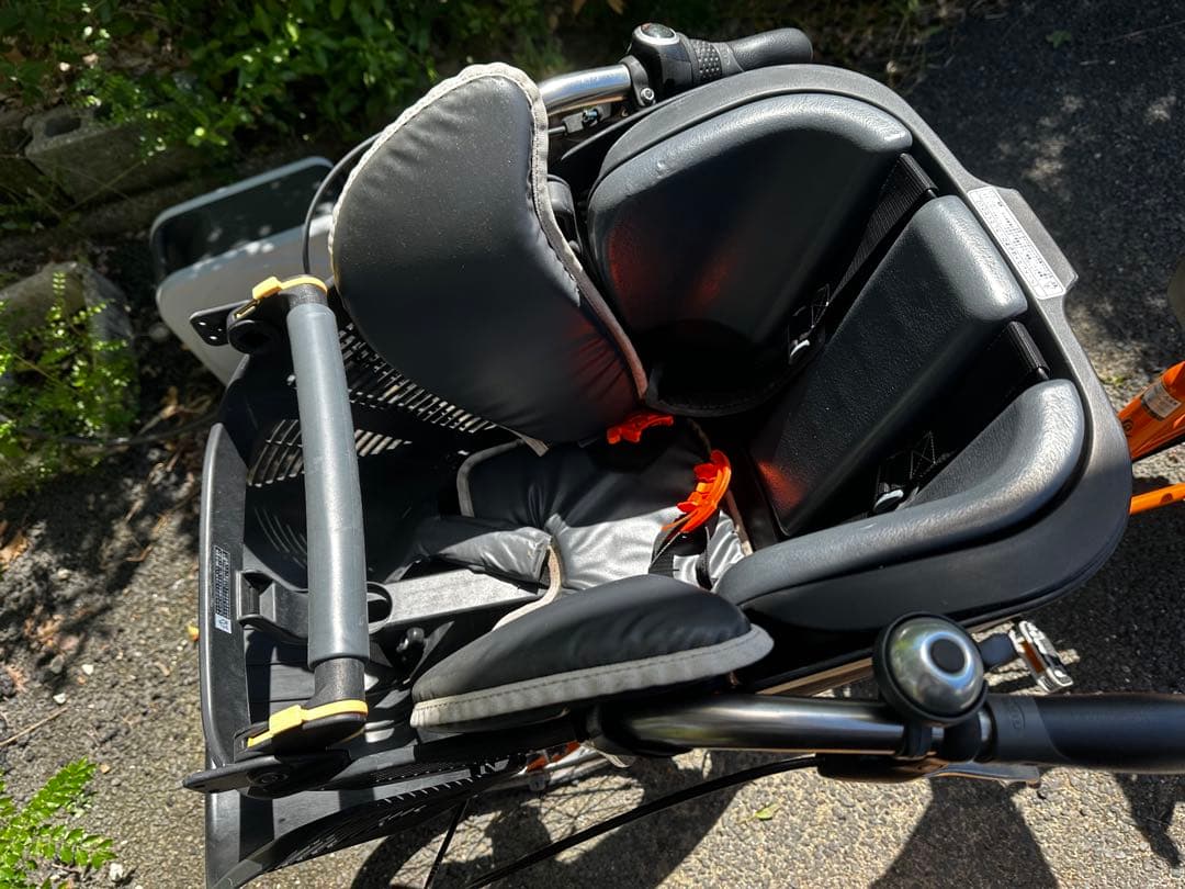 オレンジ シティサイクル チャイルドシート付き