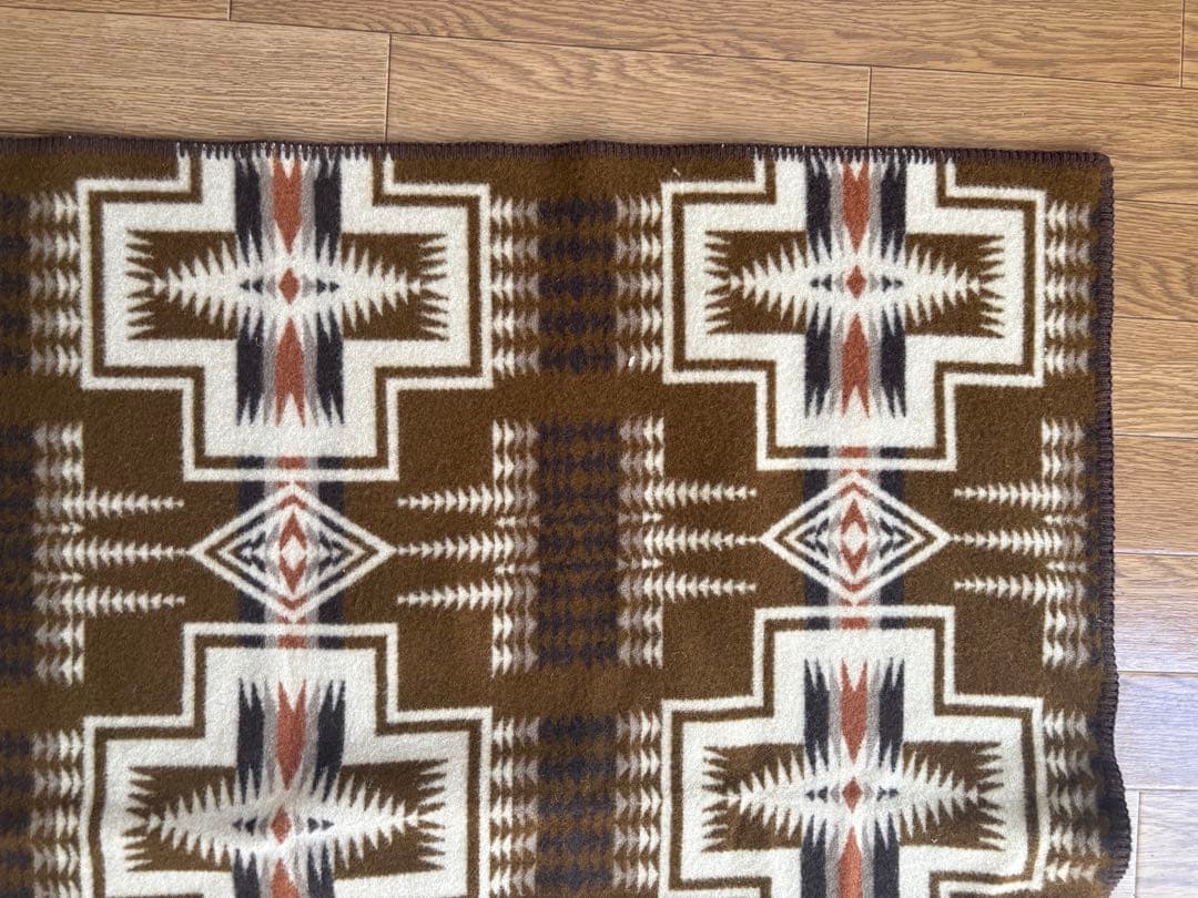 Pendleton ×  peak 幾何学模様ブランケット