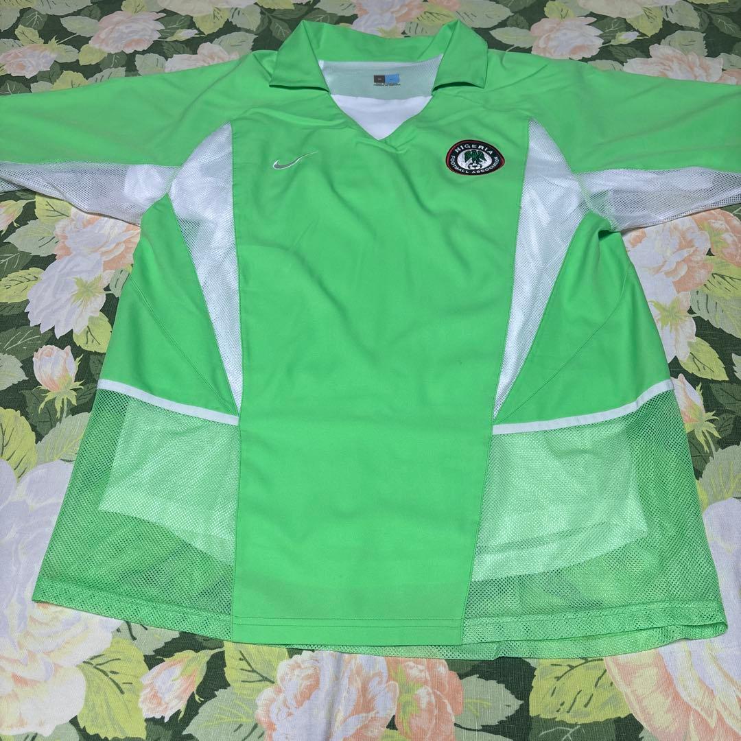 美品【値下げOK】NIKE 2002日韓W杯ナイジェリア代表サッカーシャツ M