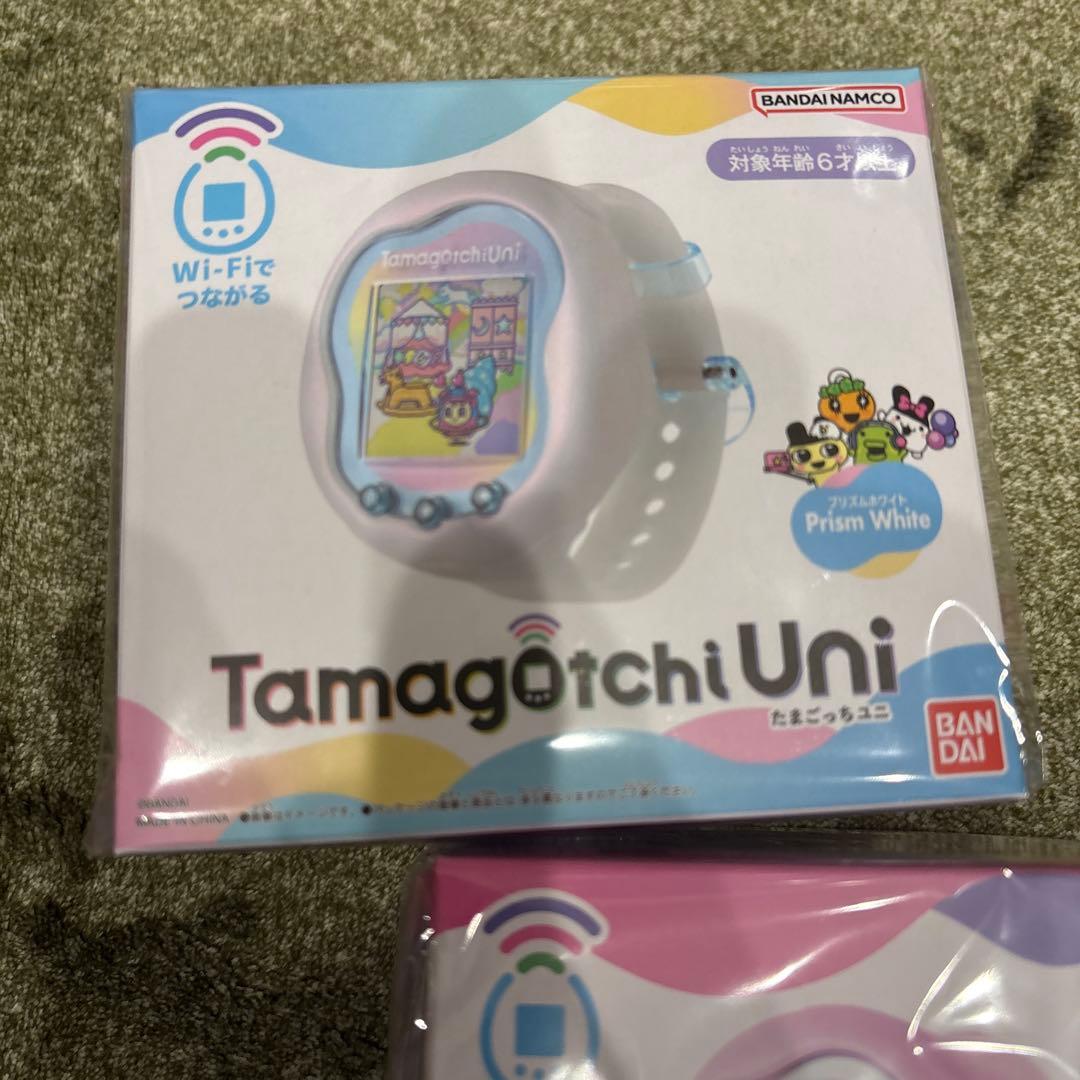 たまごっちuni 限定カラー　プリズムホワイト　オーロラピンク　2個セット