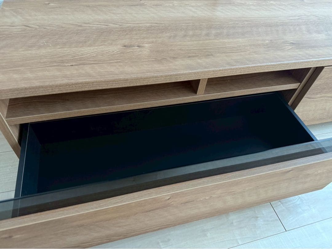 【cabin(OvO) 】LOWYAテレビボード美品　幅140センチ