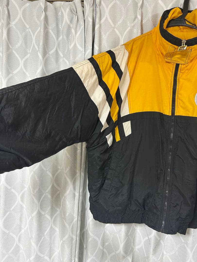 【古着】Pittsburgh Steelers ナイロンジャケット