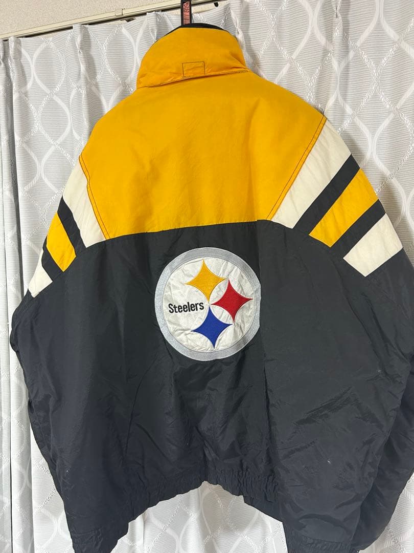 【古着】Pittsburgh Steelers ナイロンジャケット