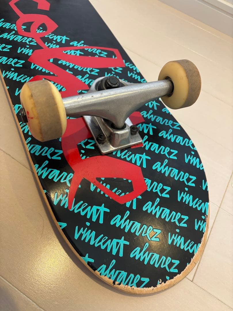 スケートボード Chocolate コンプリート Vincent Alvarez