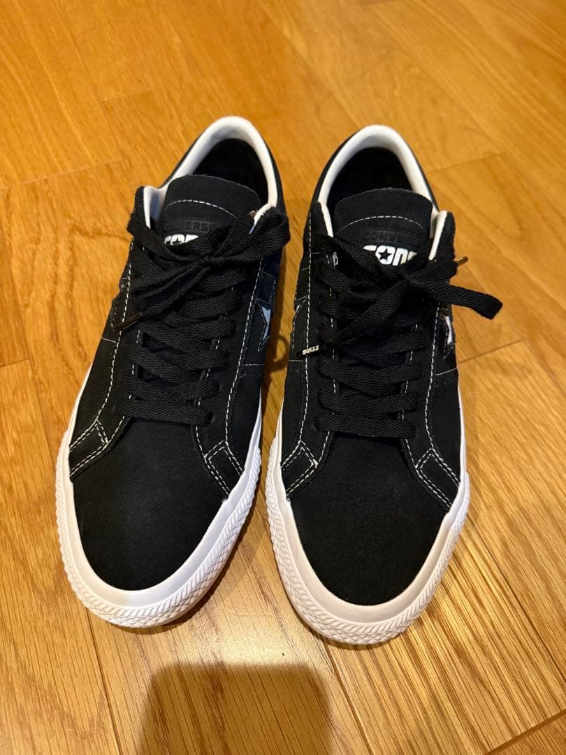 CONVERSE CONS ブラックスニーカー