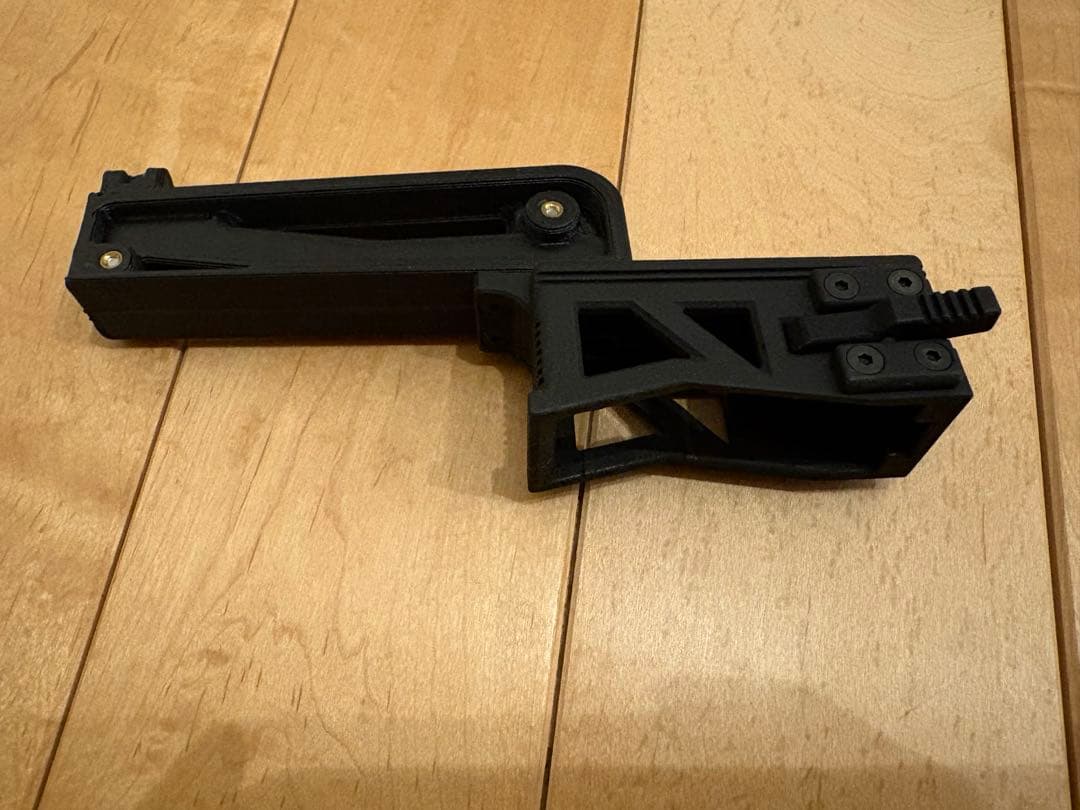 東京マルイ VSR-10用M4マガジンアダプタ