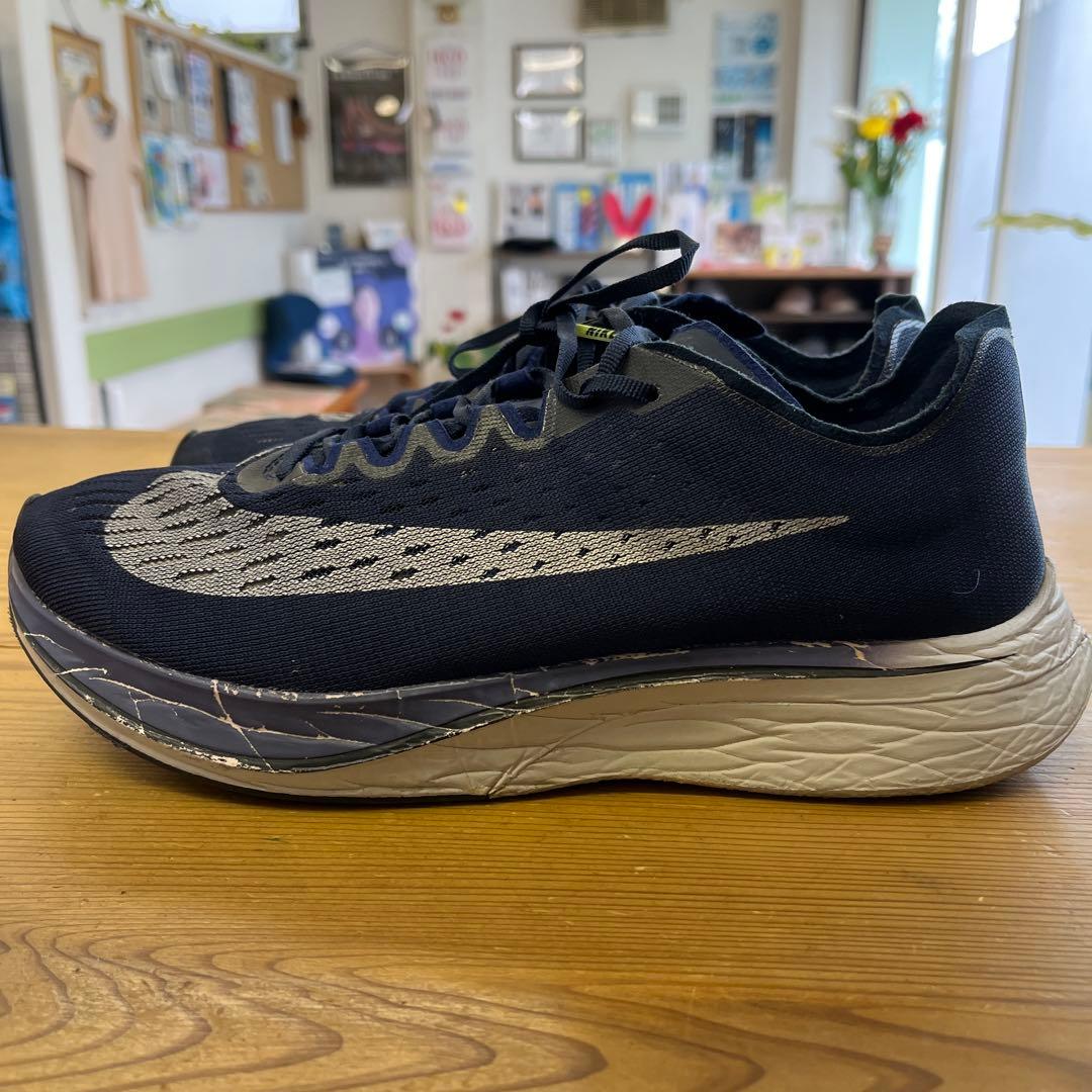 NIKE ヴェイパーフライ　27.0cm