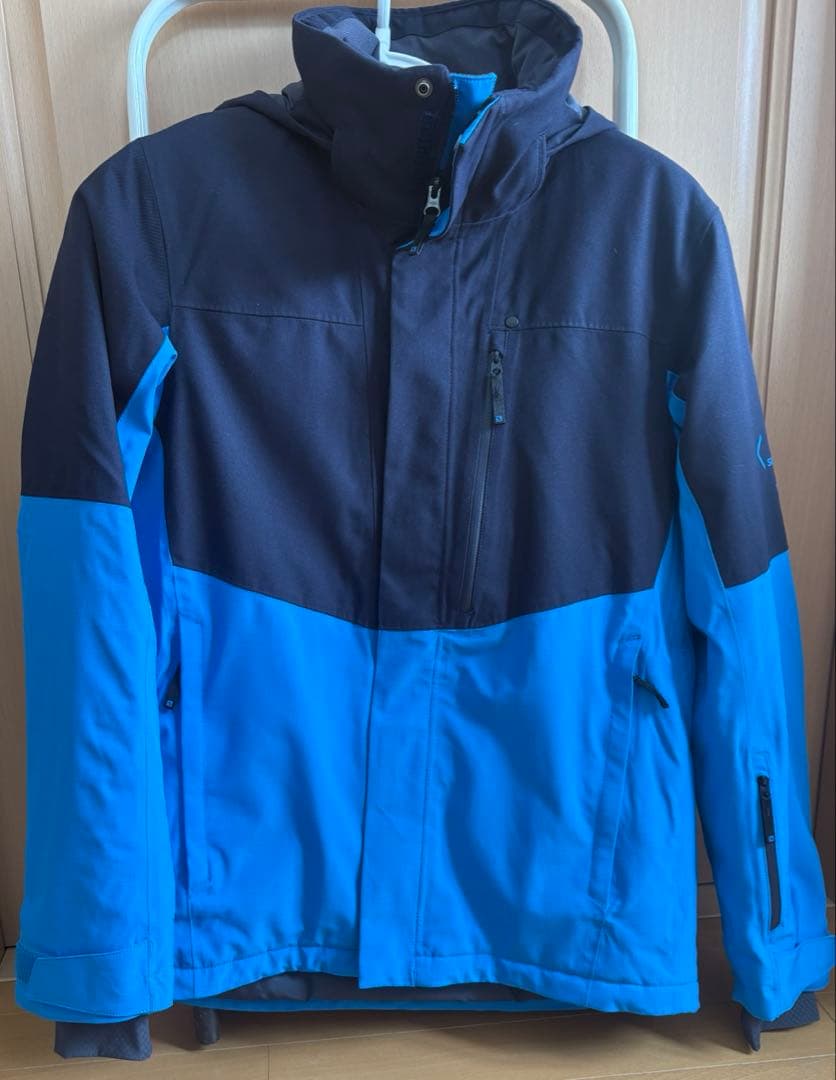 【サロモン SALOMON】 中綿ジャケット スキー スノーボード ウェア