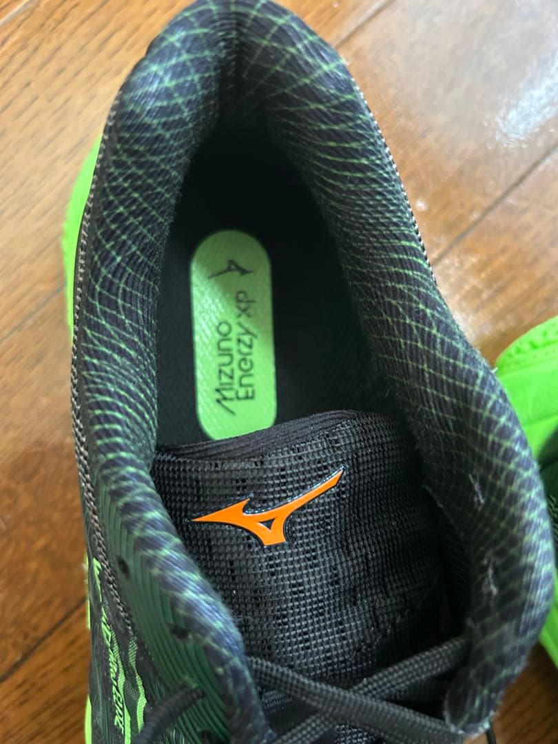 Mizuno バレーボールシューズ ウエーブライトニングエリート25.0㎝