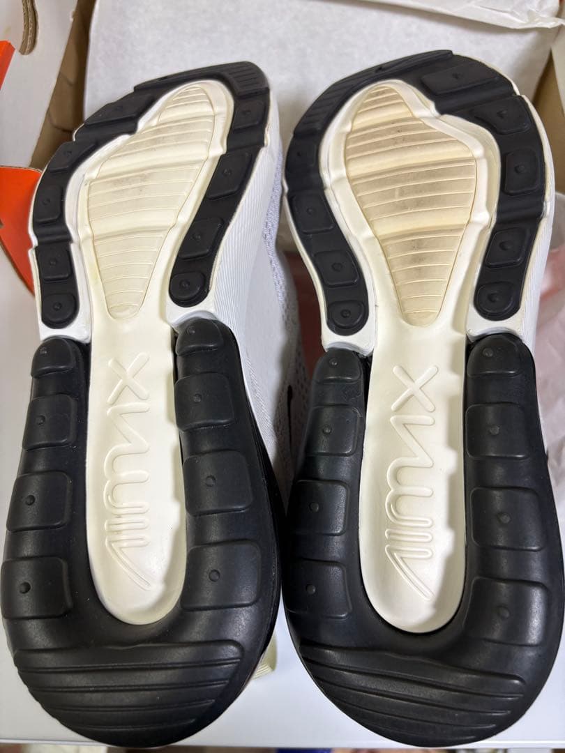 WMNS NIKE AIR MAX FLY 23.5cm 新品未使用　箱付き