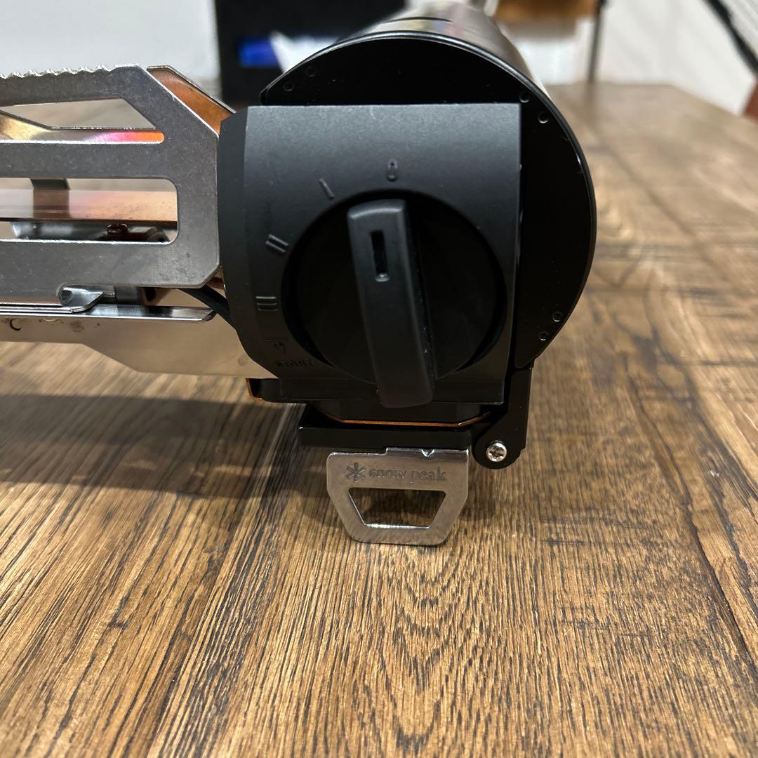 美品  peak ガスコンロGS-600BK