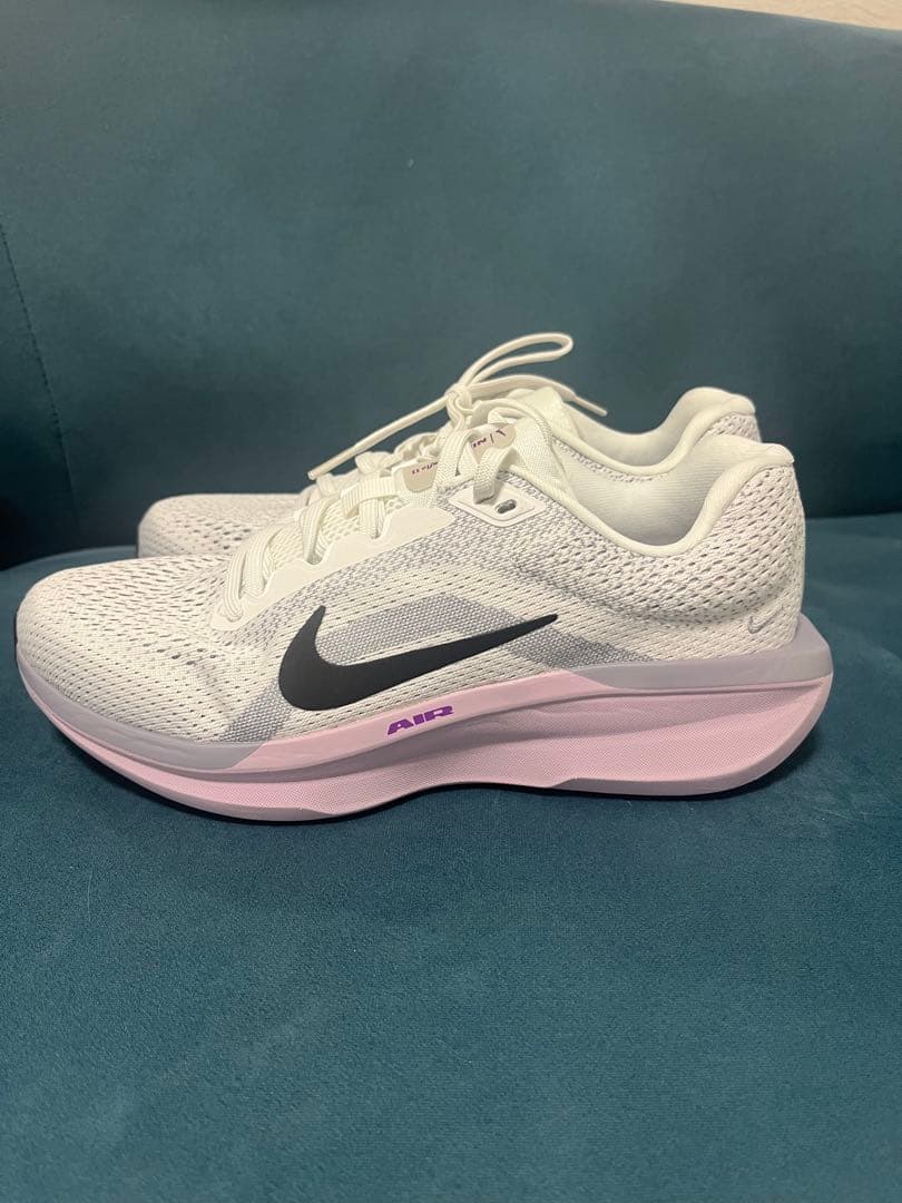 Nike エア ウィンフロー11 ホワイト/ピンク スニーカー
