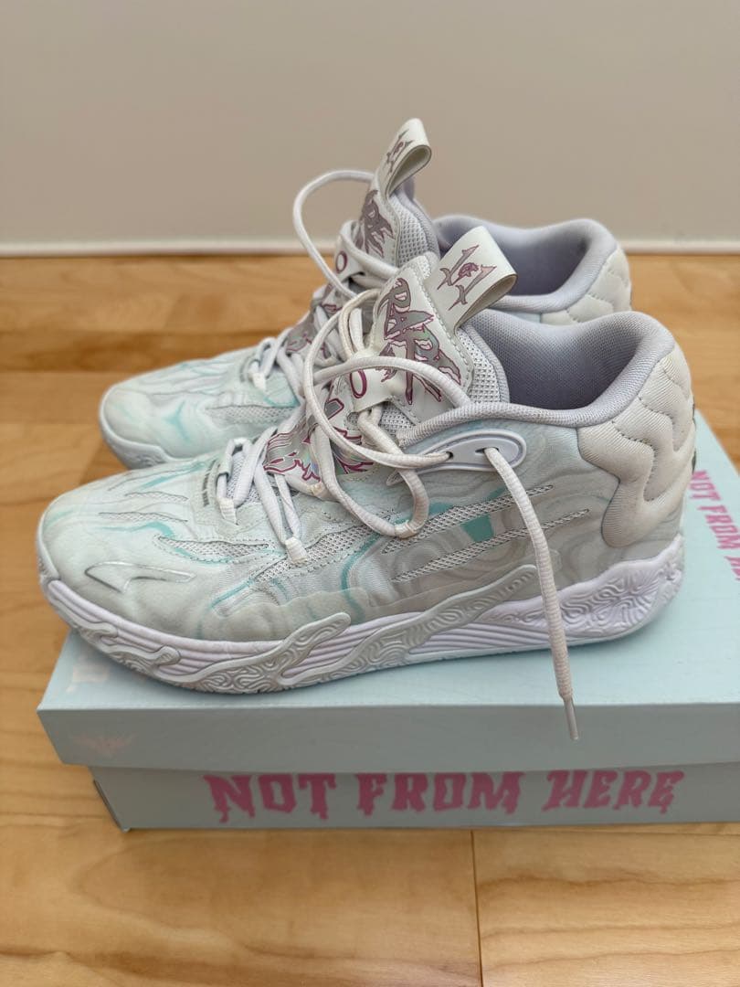 PUMA ラメロボール　バスケットシューズ