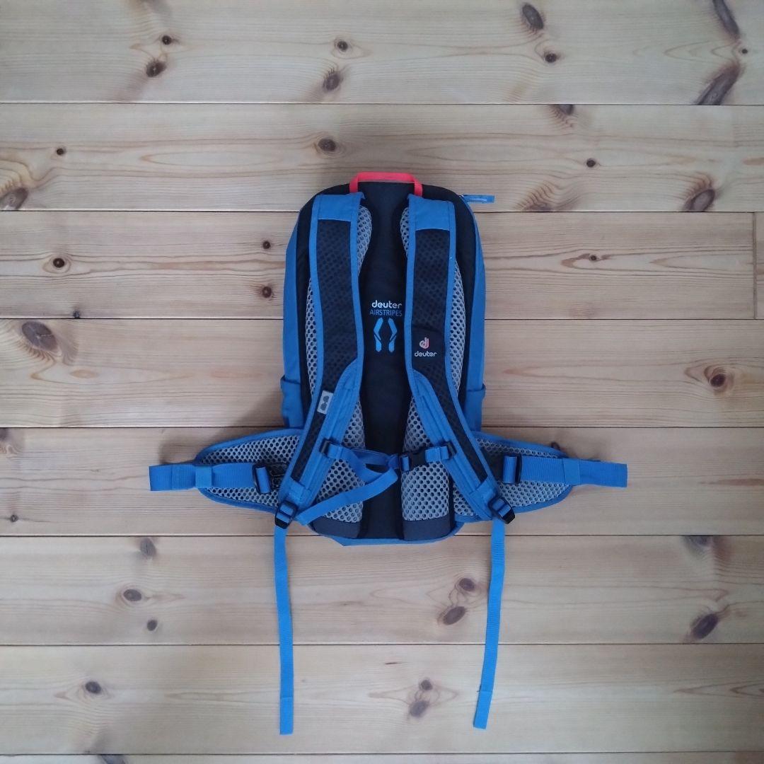 【美品】deuter／Race 8／アジュール ラピス／廃盤モデル／一回使用