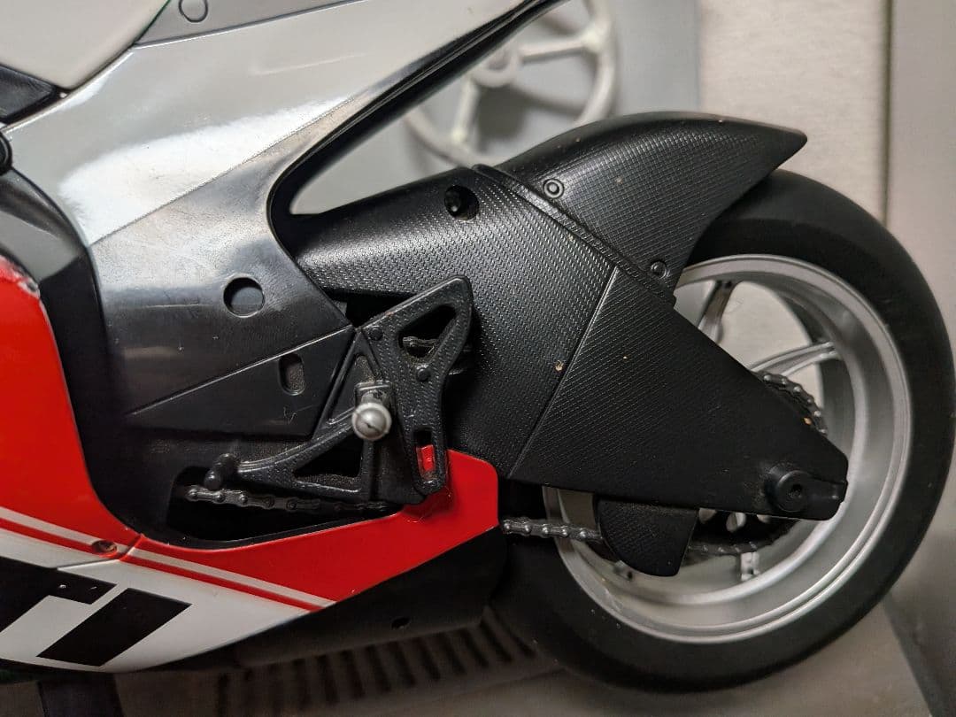 モデルカー ミニカー　1/6 ドゥカティ モーターサイクル バイク