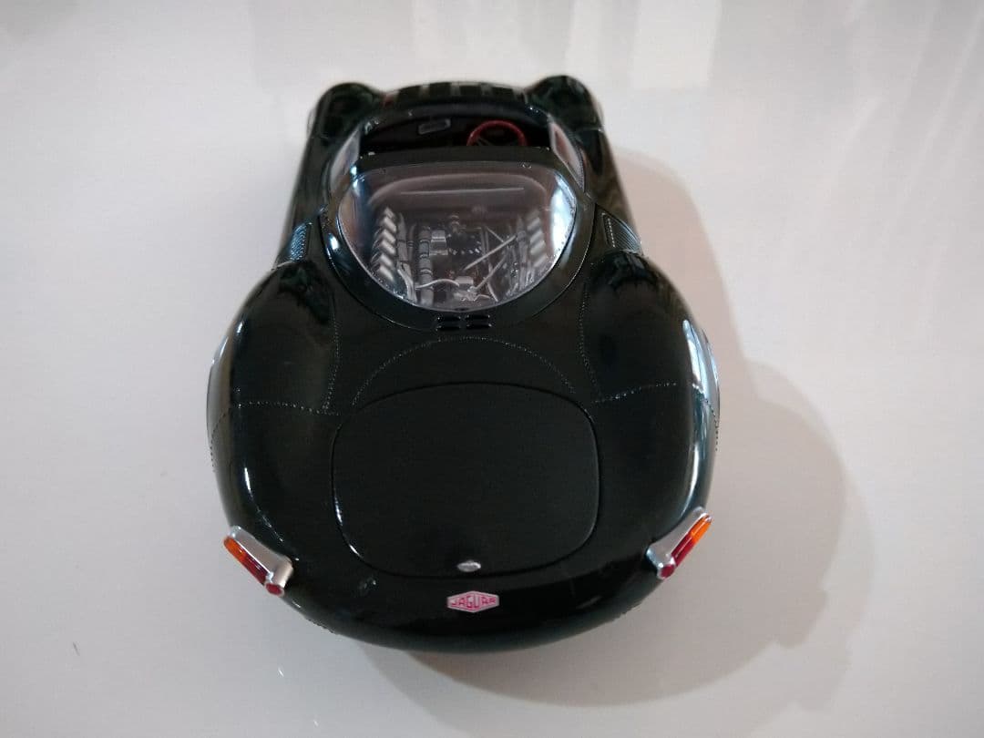 車　ＡＵＴＯ・ＡＲＴ　1/18　ＪＡＧＡＵＡＲ　ＸＪ１３　ダイキャストミニカー