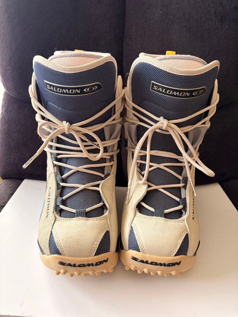 【SALOMON】スノーボードブーツ 24cm ホワイト系 紐タイプ サロモン
