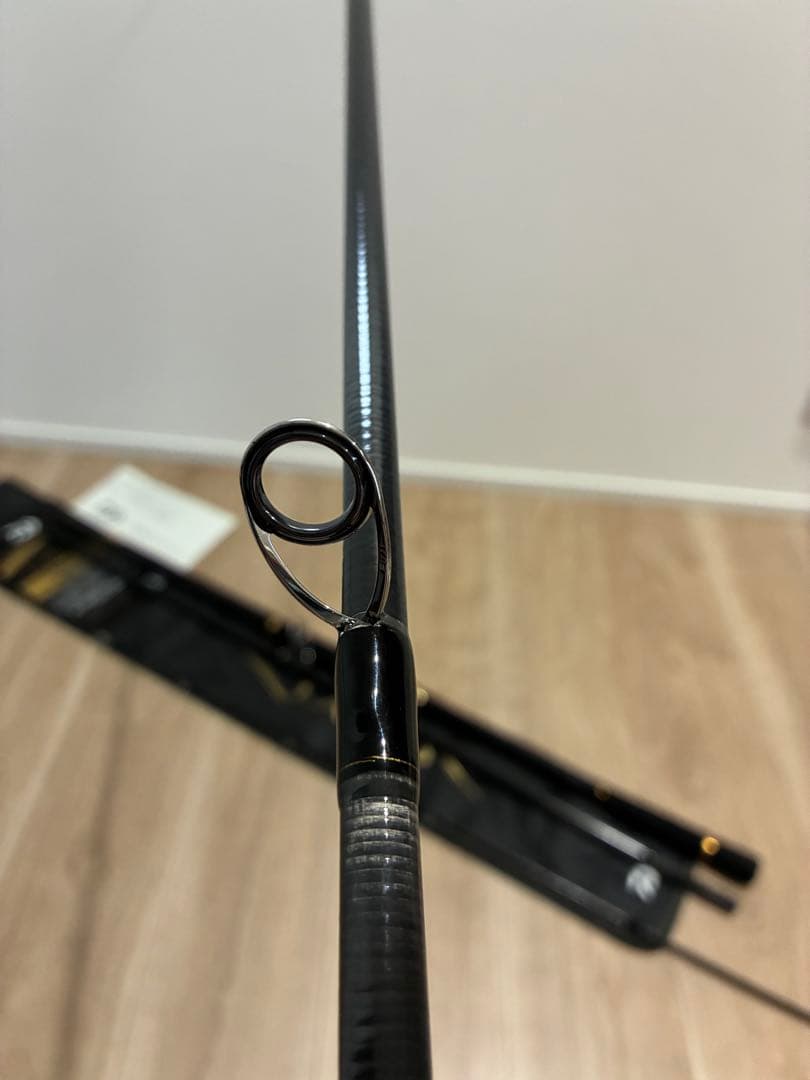 【美品】ダイワ 24ラテオ110MH-4 DAIWA LATEO