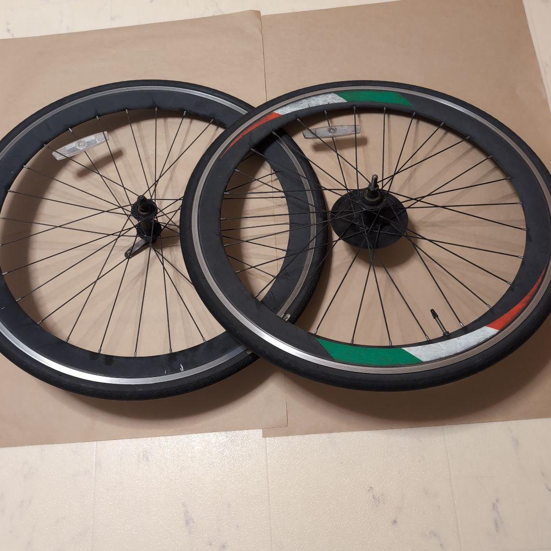 自転車　タイヤ　2本　700×25