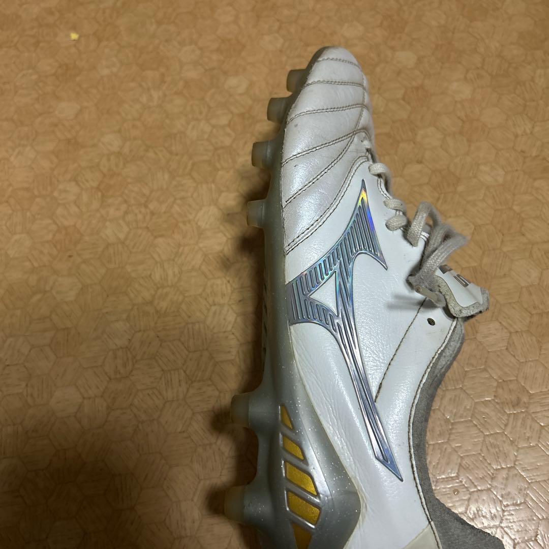 Mizuno Morelia NEO3限定25.5cm