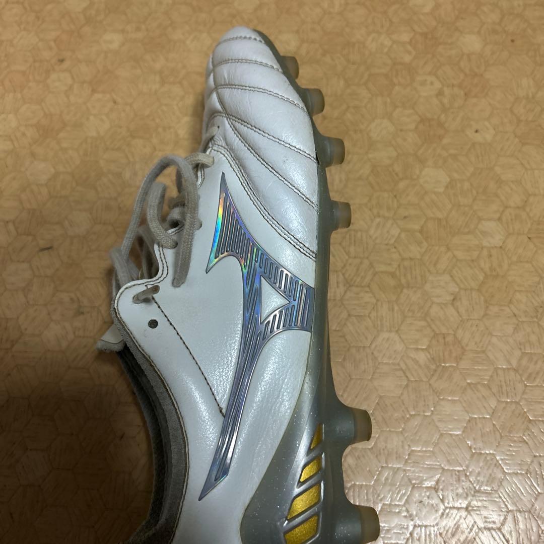 Mizuno Morelia NEO3限定25.5cm