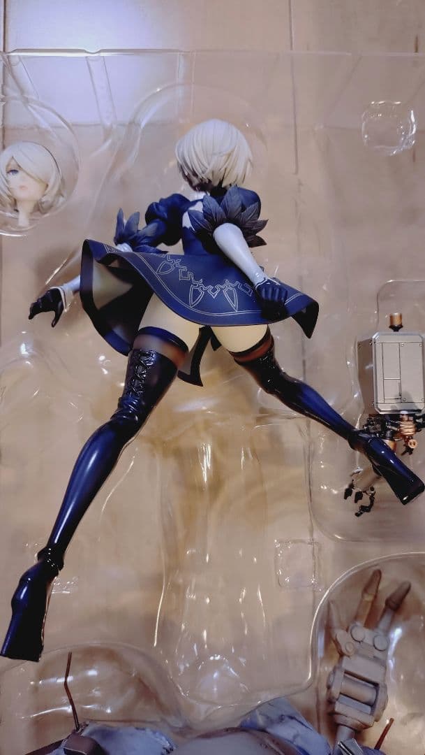 美品☆ANIPLEX ニーアオートマタ 2B 1/7 フィギュア 豪華版 特典付