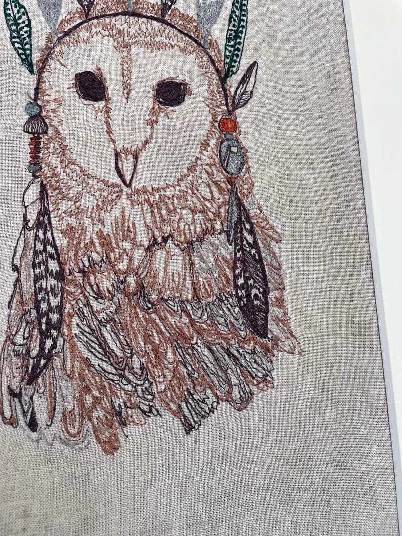 coral and tusk アート　額付き　刺繍アート