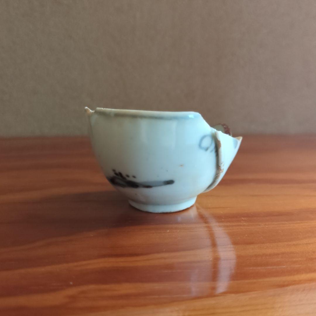 陶器製品 伝統的な日本のデザイン　初期伊万里の陶片　骨董